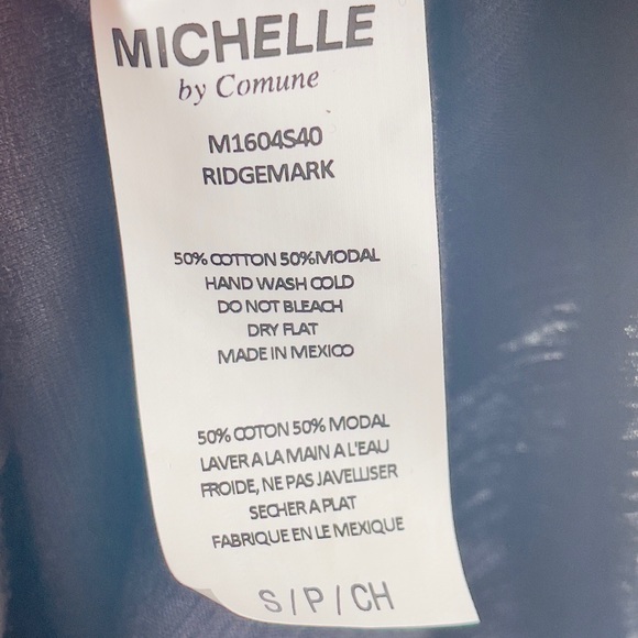 MICHELLE BY COMUNE New With Tags paint spatter T-shirt torn neckline - Picture 7 of 12